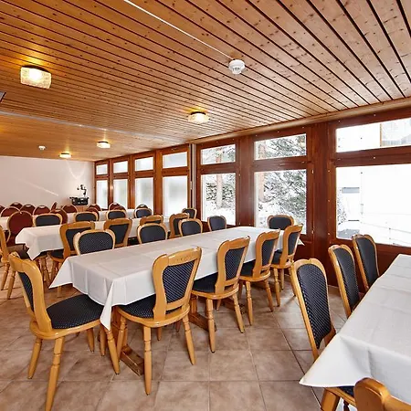 Hotel Basic Hotel Arosa 2*