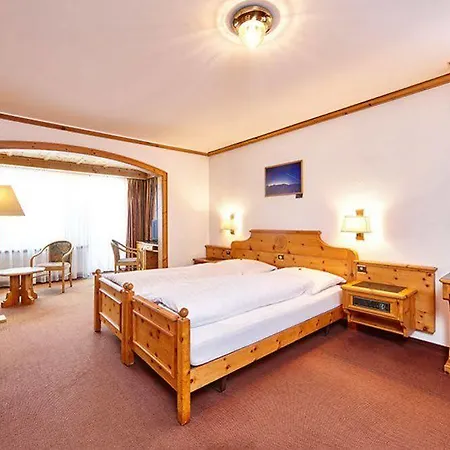 Hotel Basic Hotel Arosa 2*