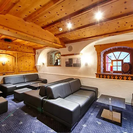 Basic Hotel Arosa