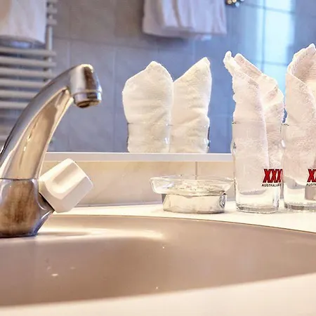 Basic Hotel Arosa